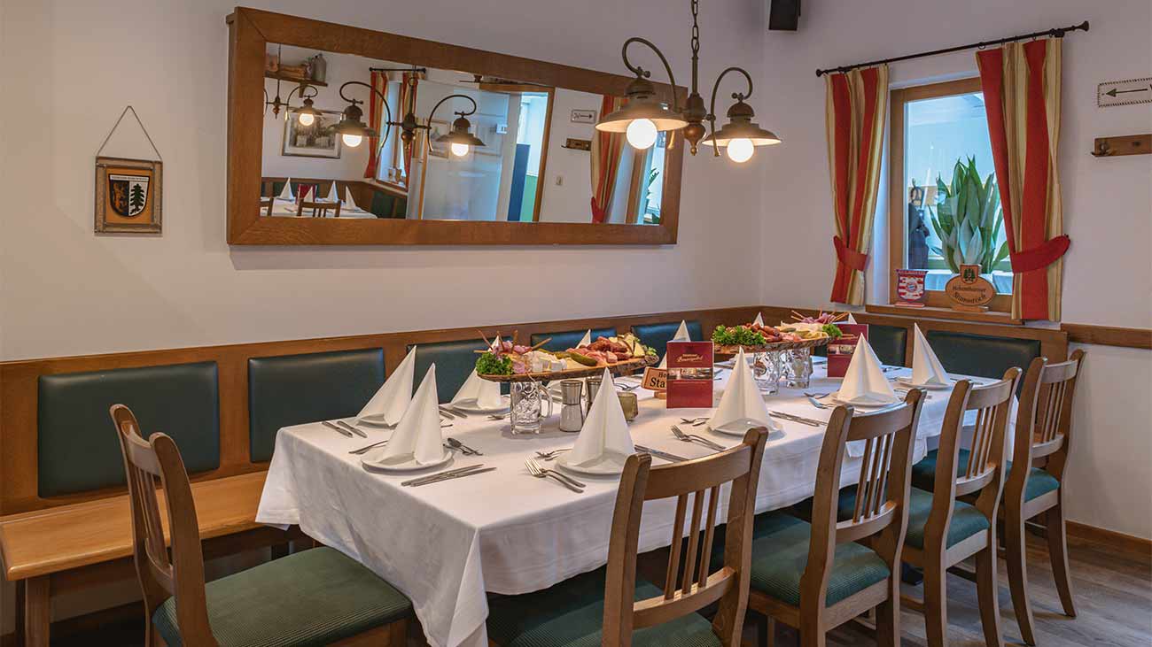 Hohenthanner Brauereigasthof Gaststube